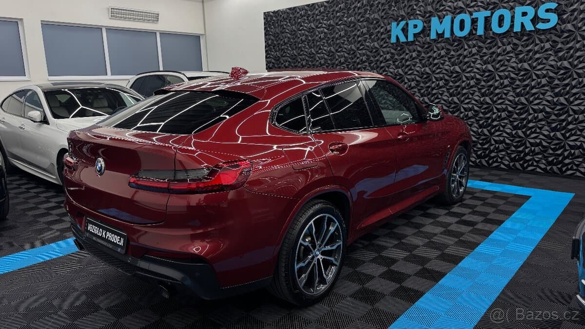 BMW X4 30d xDrive,M paket,DPH,Webasto,Výbava
