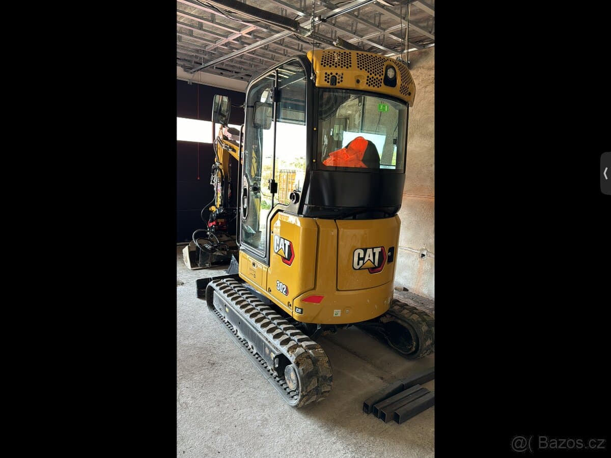 CAT 302 FULL Max Výbava PALEC
