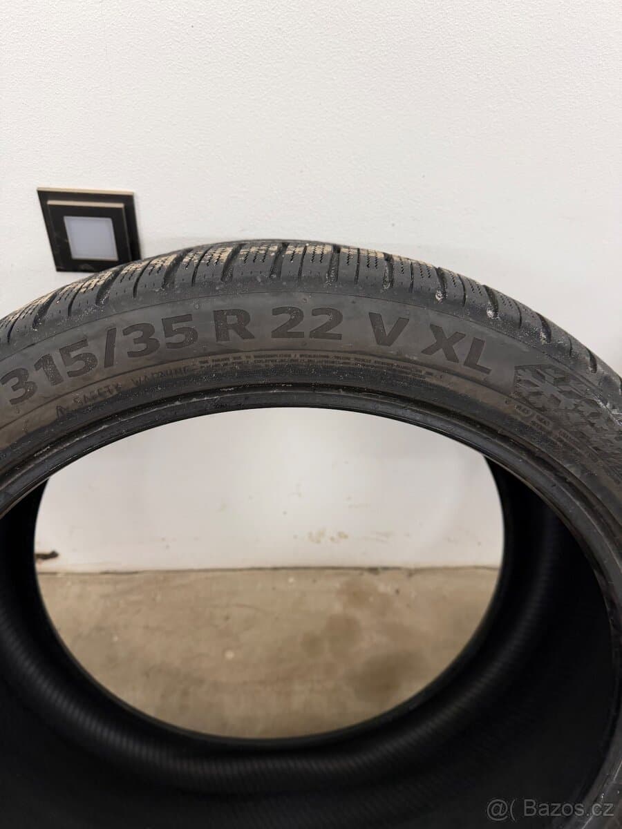 BMW X7 zimní pneu 6,5 vzorek(nové 7 vzorek)