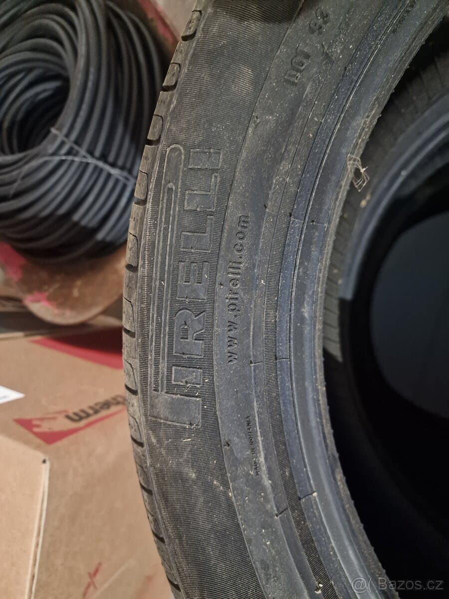 Pirelli 235/50 19