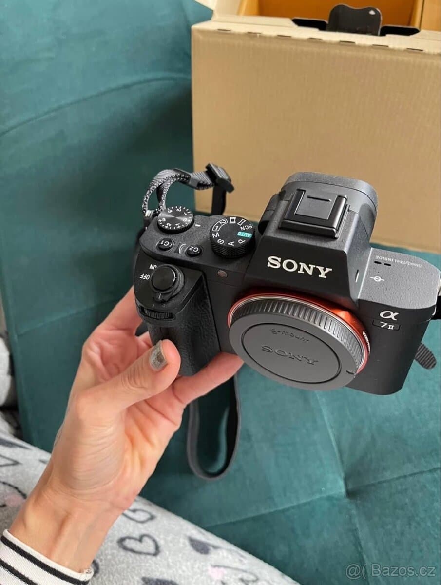 Sony Alpha A7 II + objektiv FE 4/24-70