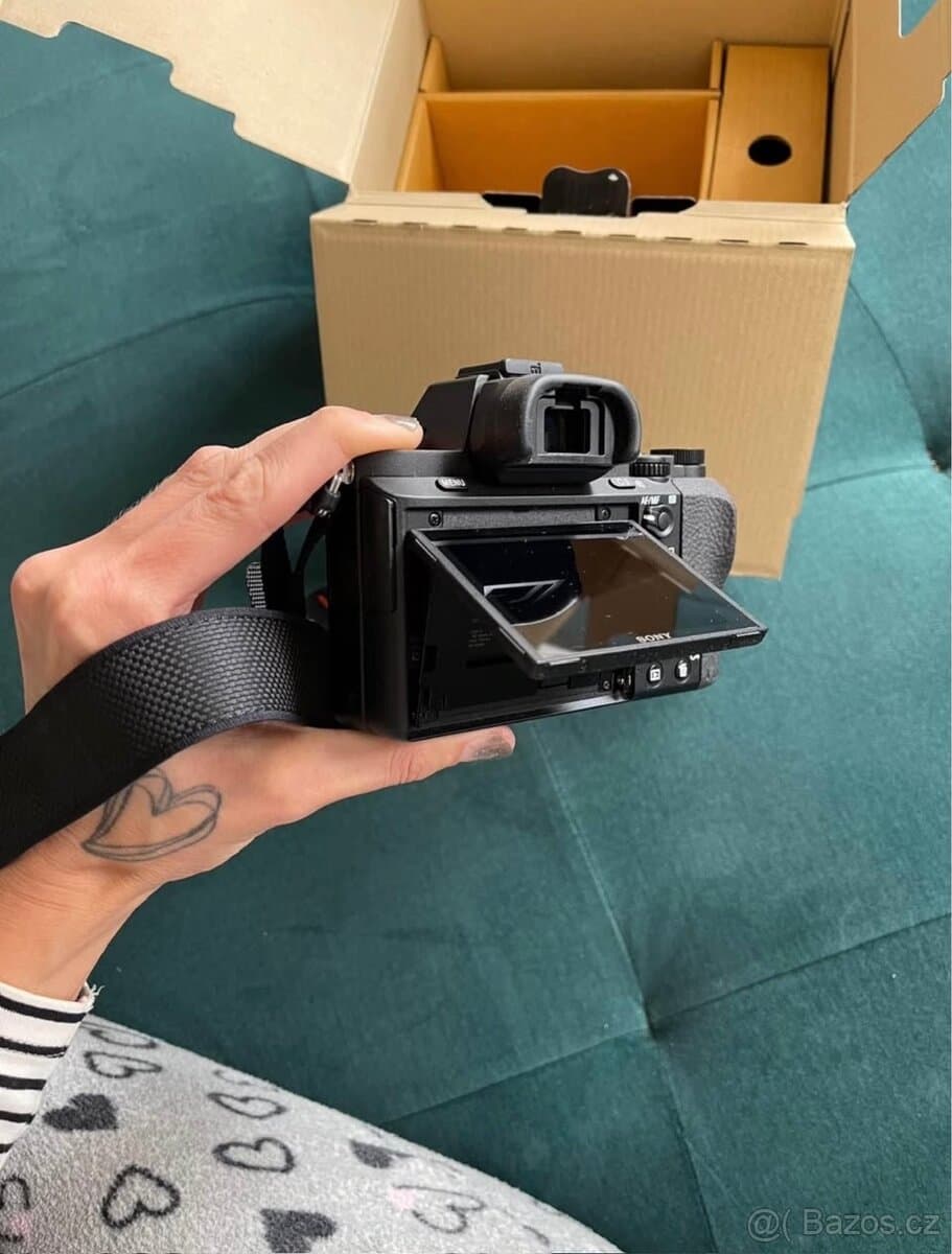 Sony Alpha A7 II + objektiv FE 4/24-70