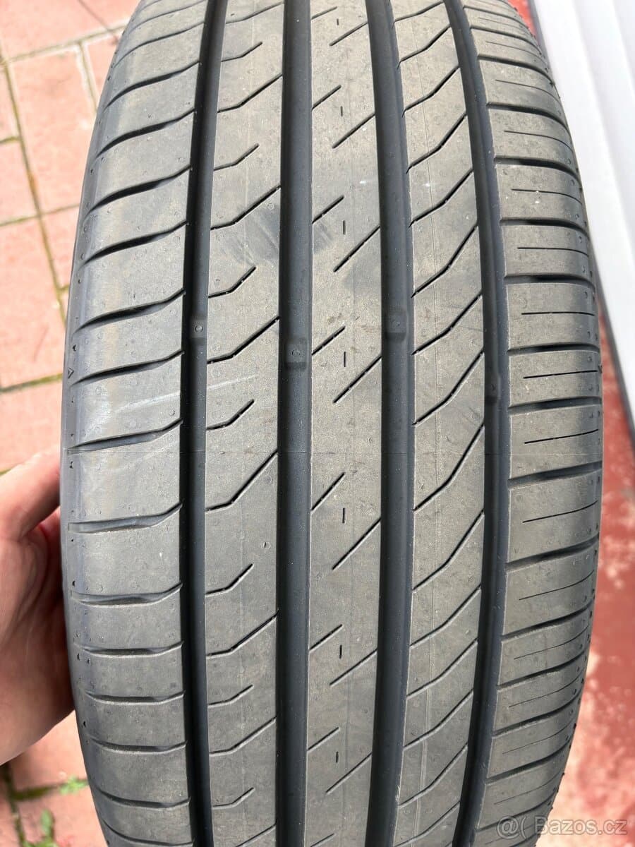Letni pneu Nexen 195/55 R16 91V XL