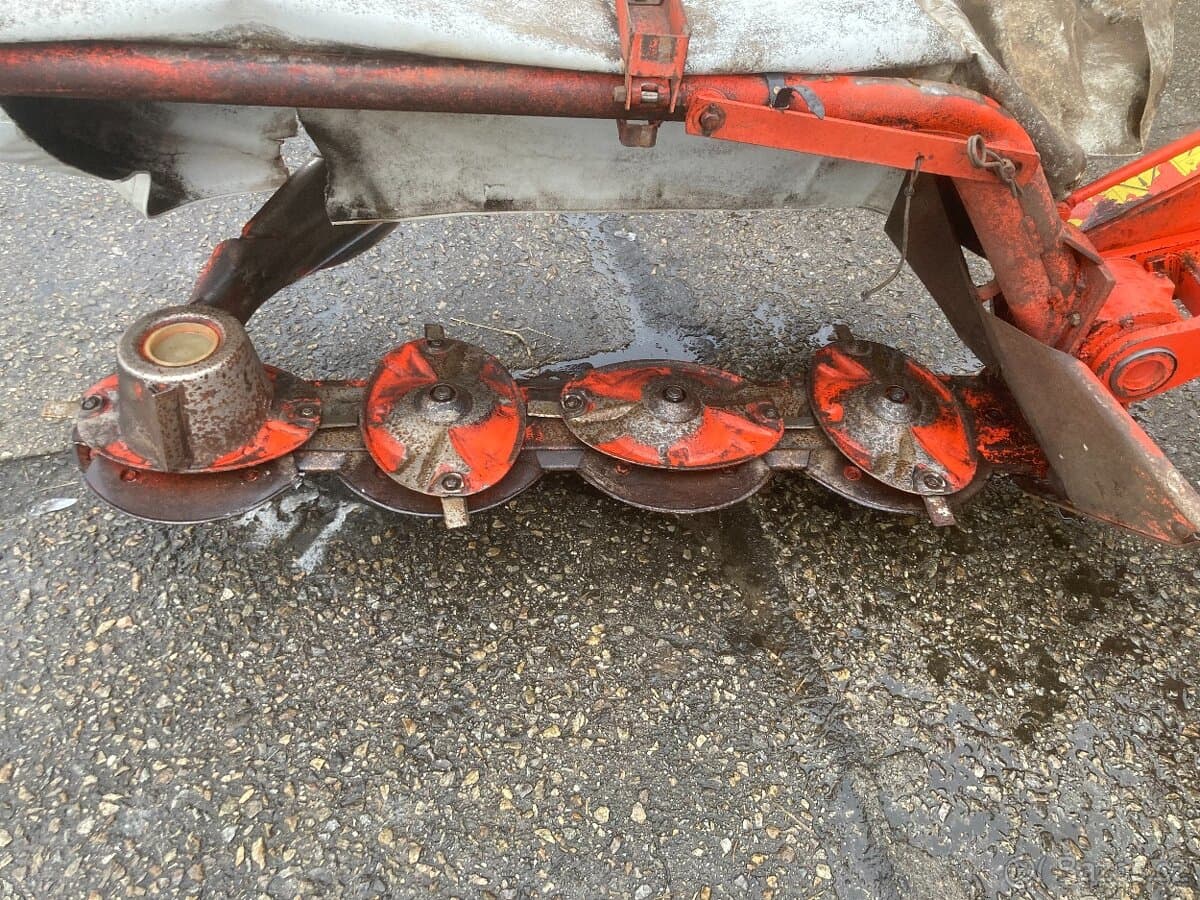 Kuhn GMD 44 Select