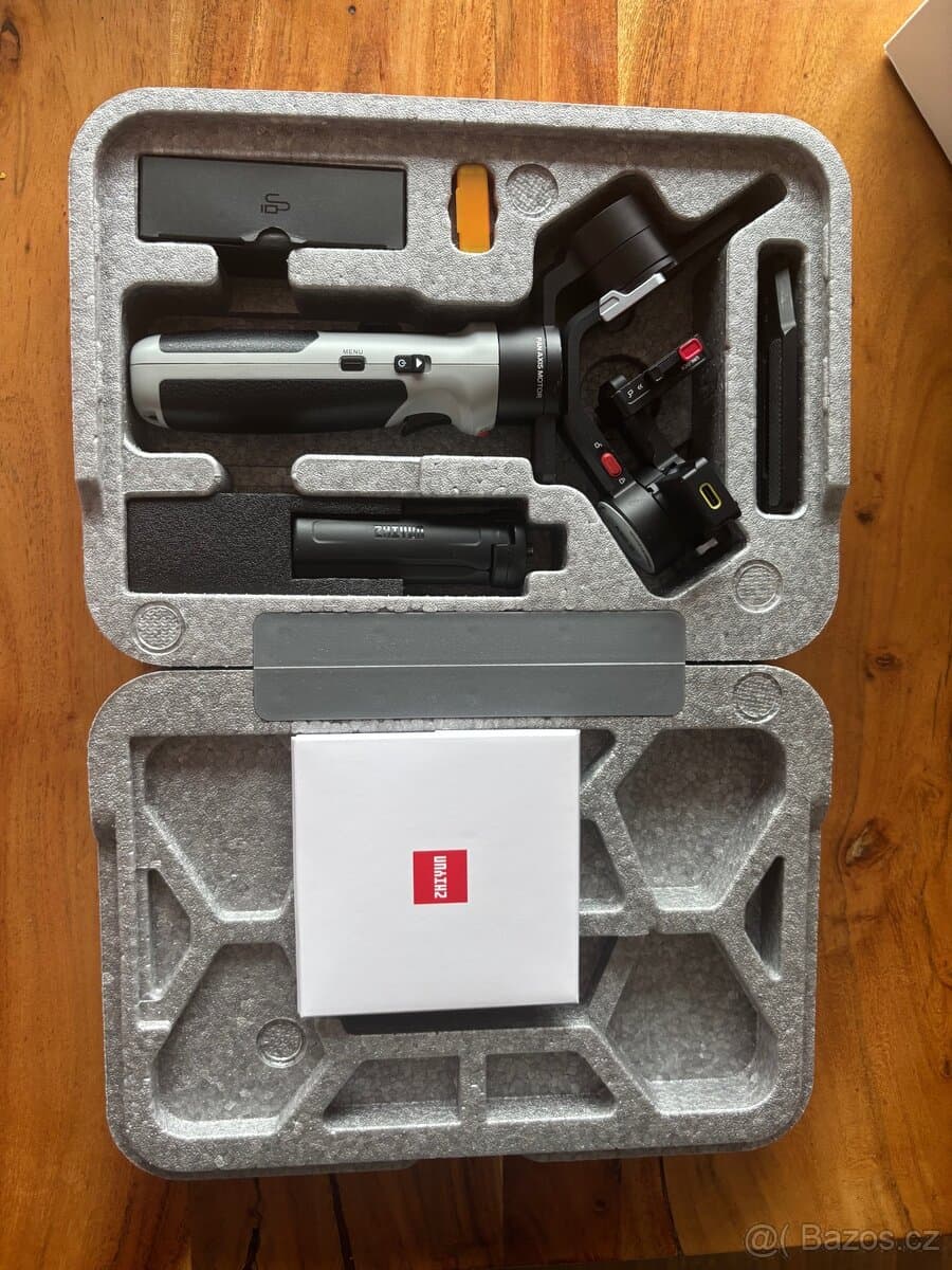 ZHIYUN CRANE M2S - Gimbál / Stabilizátor