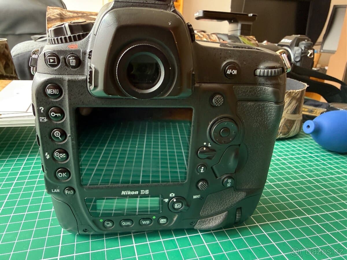 Nikon D5