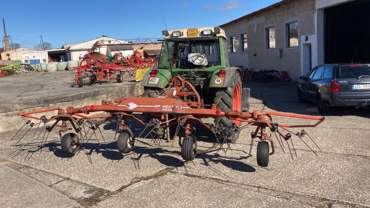 Kuhn 4201