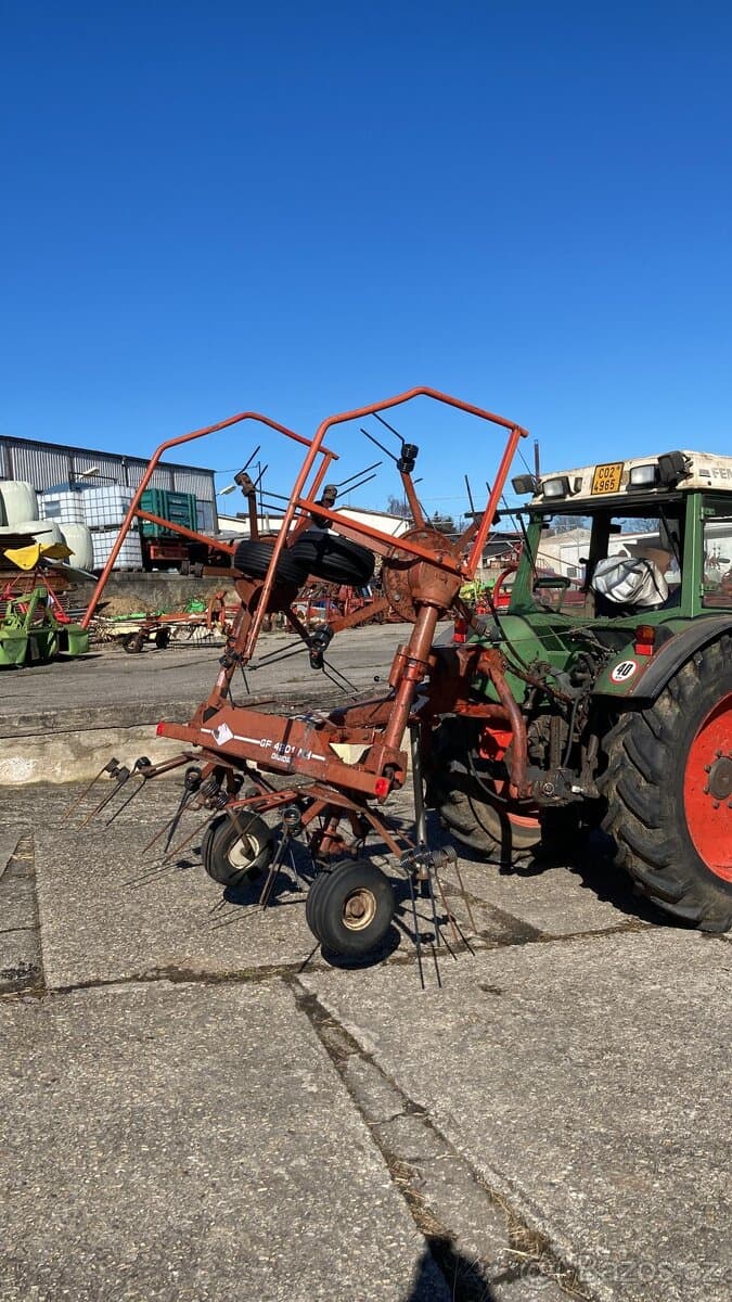 Kuhn 4201