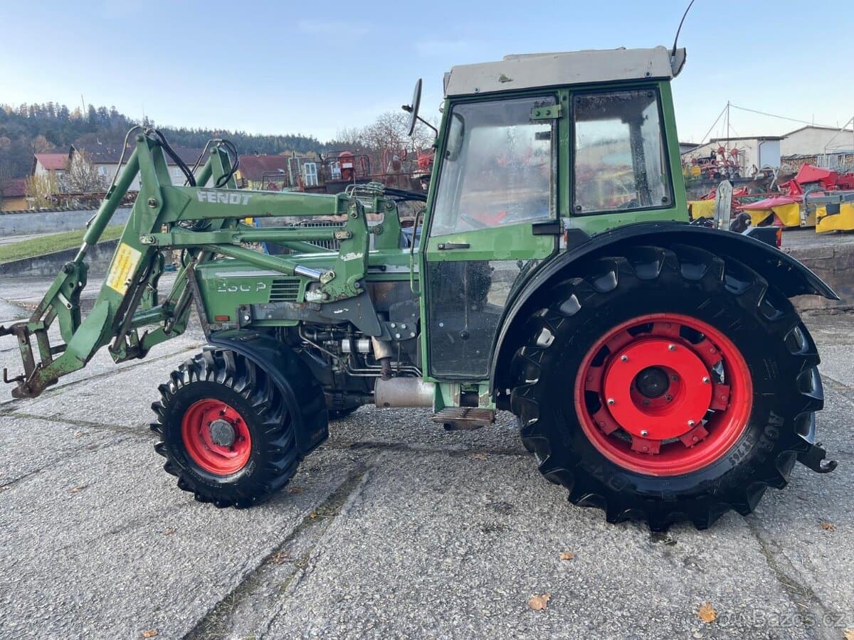 Traktor Fendt 280
