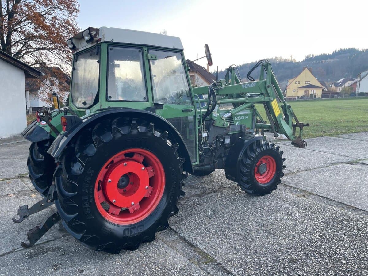 Traktor Fendt 280