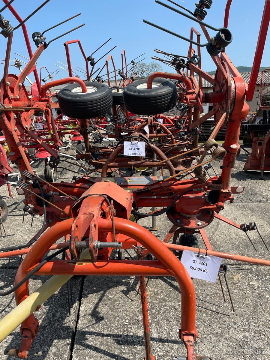 Obraceč Kuhn GF 4201 MH