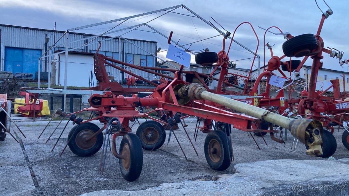 Obraceč Kuhn GF 440T