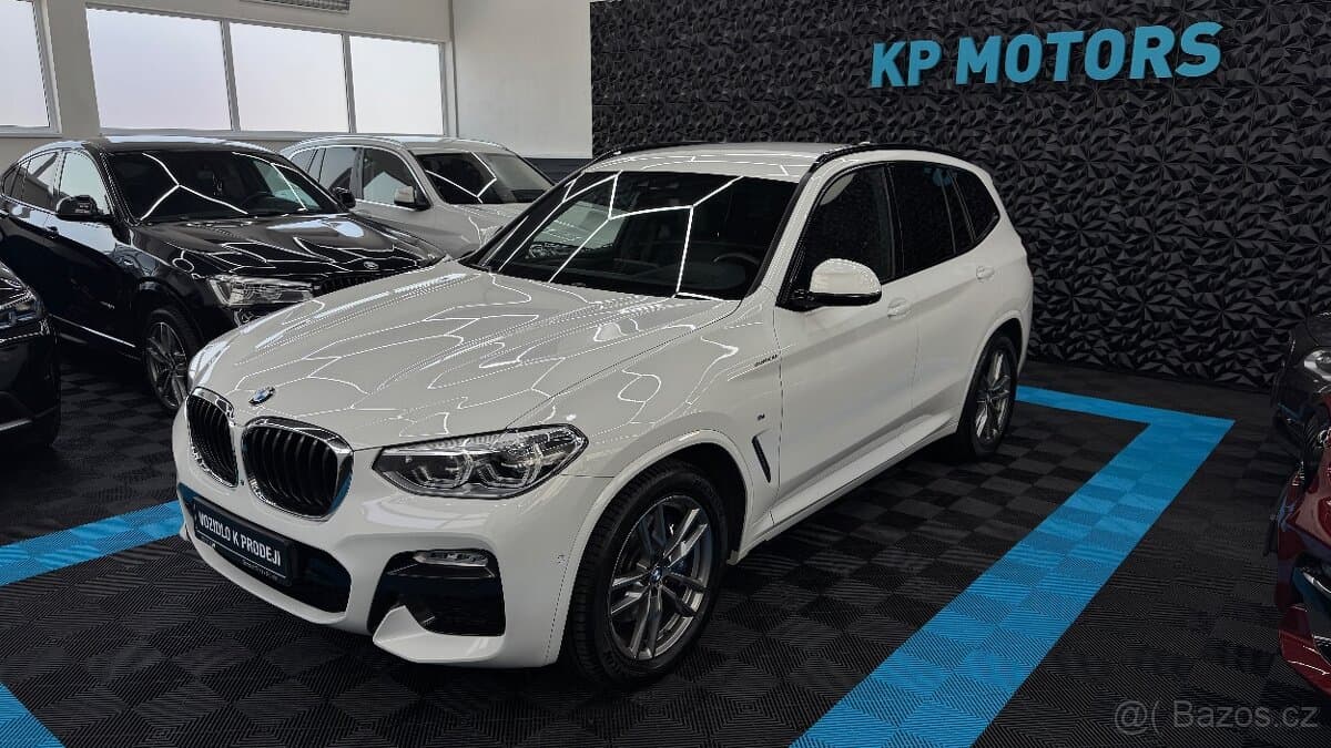 BMW X3 30d xDrive,G01,M paket,servis BMW,ČR,Výbava