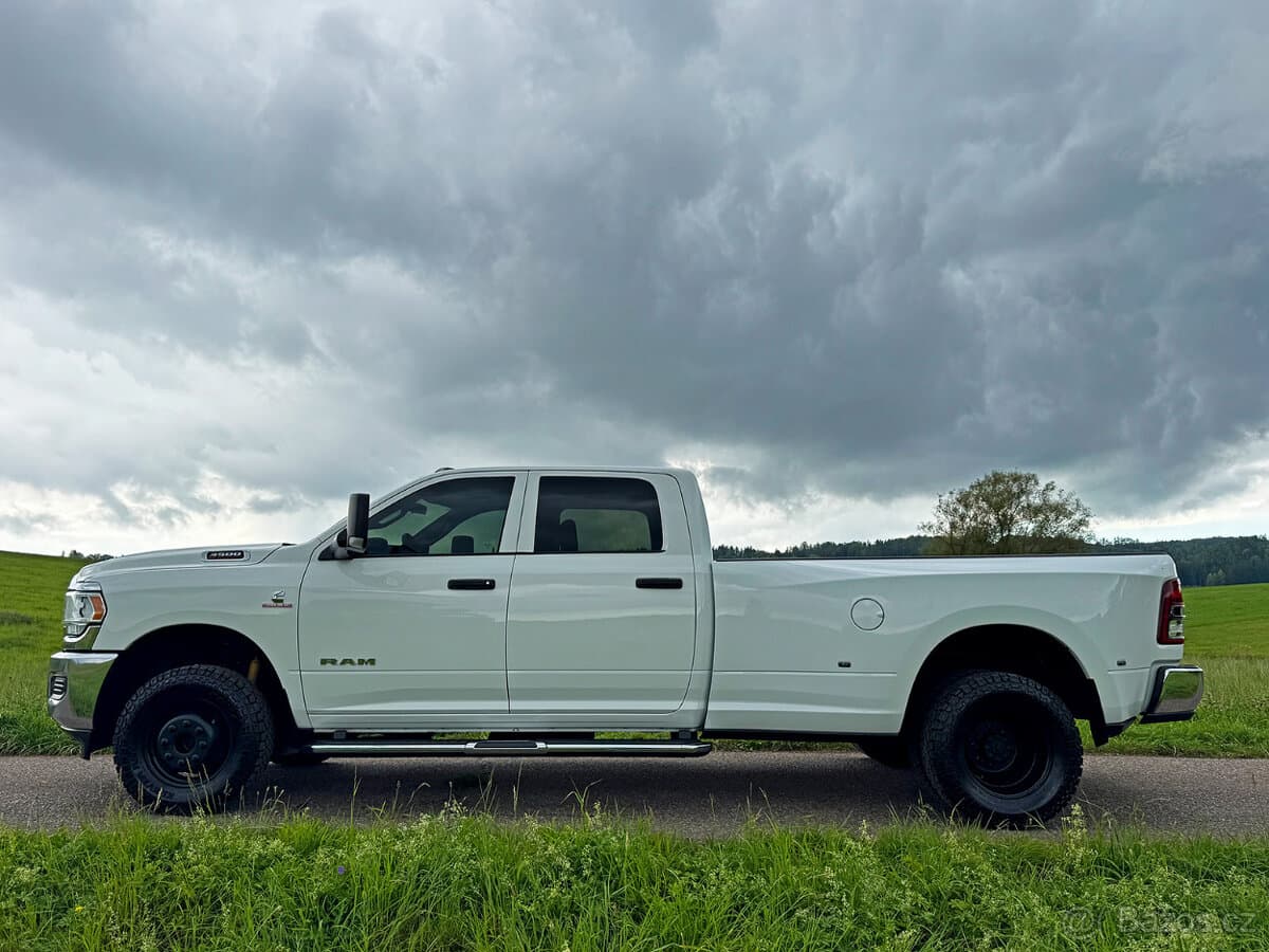 DODGE RAM 3500 6.7 Cummins Diesel HIGH OUTPUT AISIN 4x4