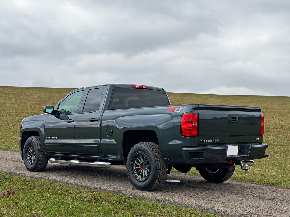 CHEVROLET SILVERADO Z71 – 5.3 V8 4x4 355HP - TOP
