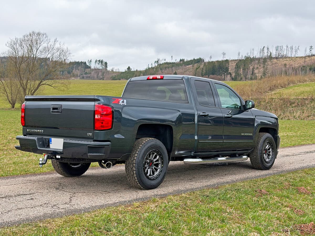 CHEVROLET SILVERADO Z71 – 5.3 V8 4x4 355HP - TOP