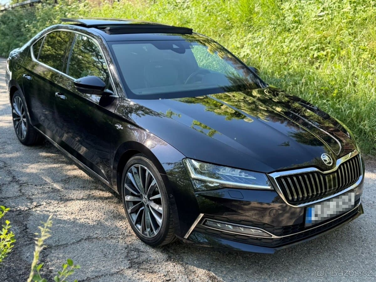 Škoda Superb 3. Laurin&Klement 2.0TSI 200kW 4x4 DSG | TOP