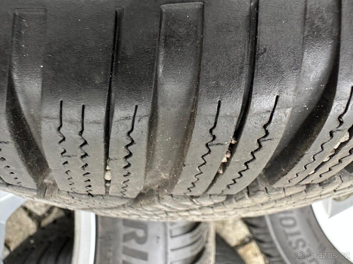 Originální zimní sada kol Škoda Fabia 4. Hadar 15"