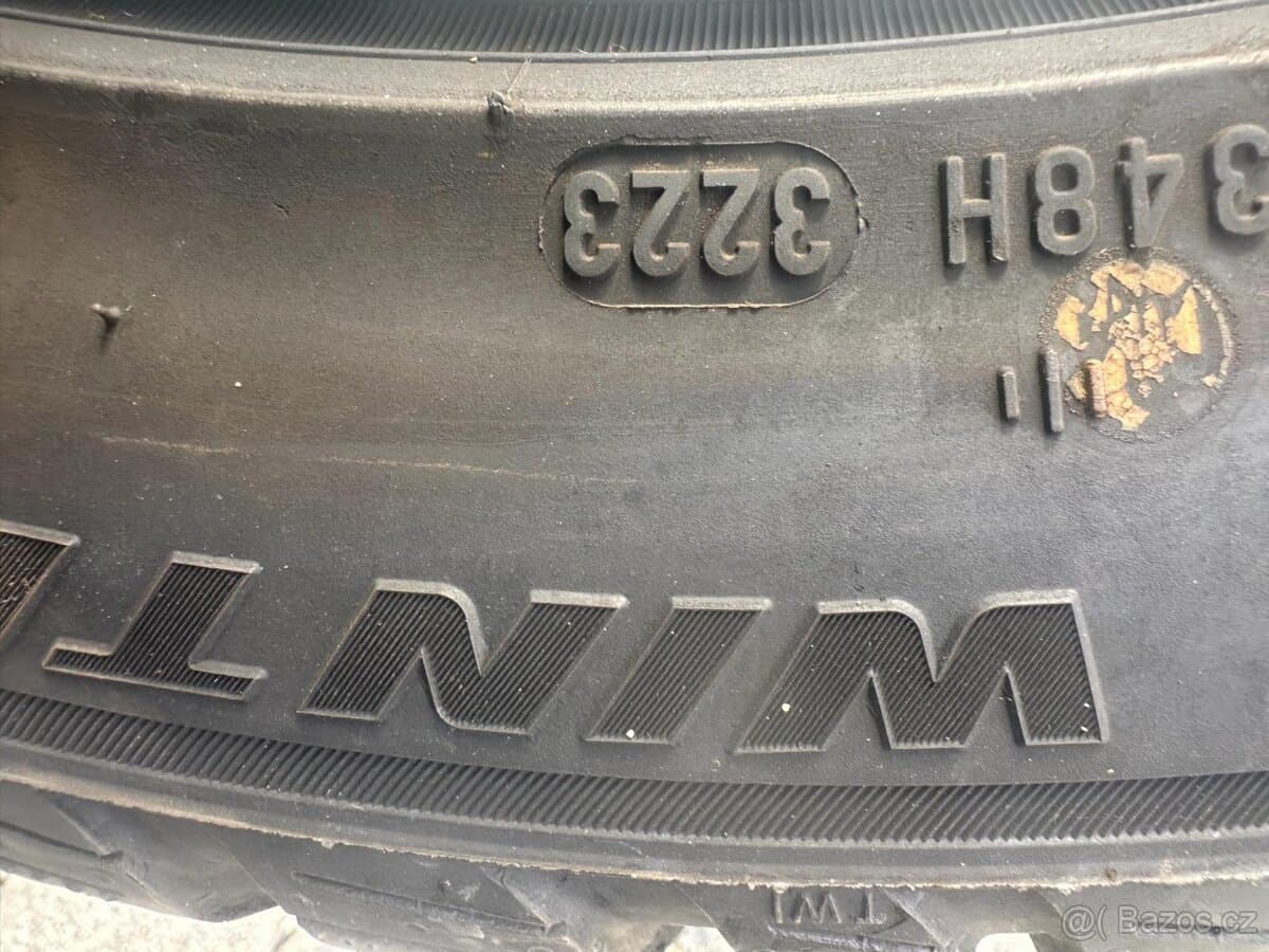 Originální kompletní zimní sada kol Škoda Superb 3 Modus 18