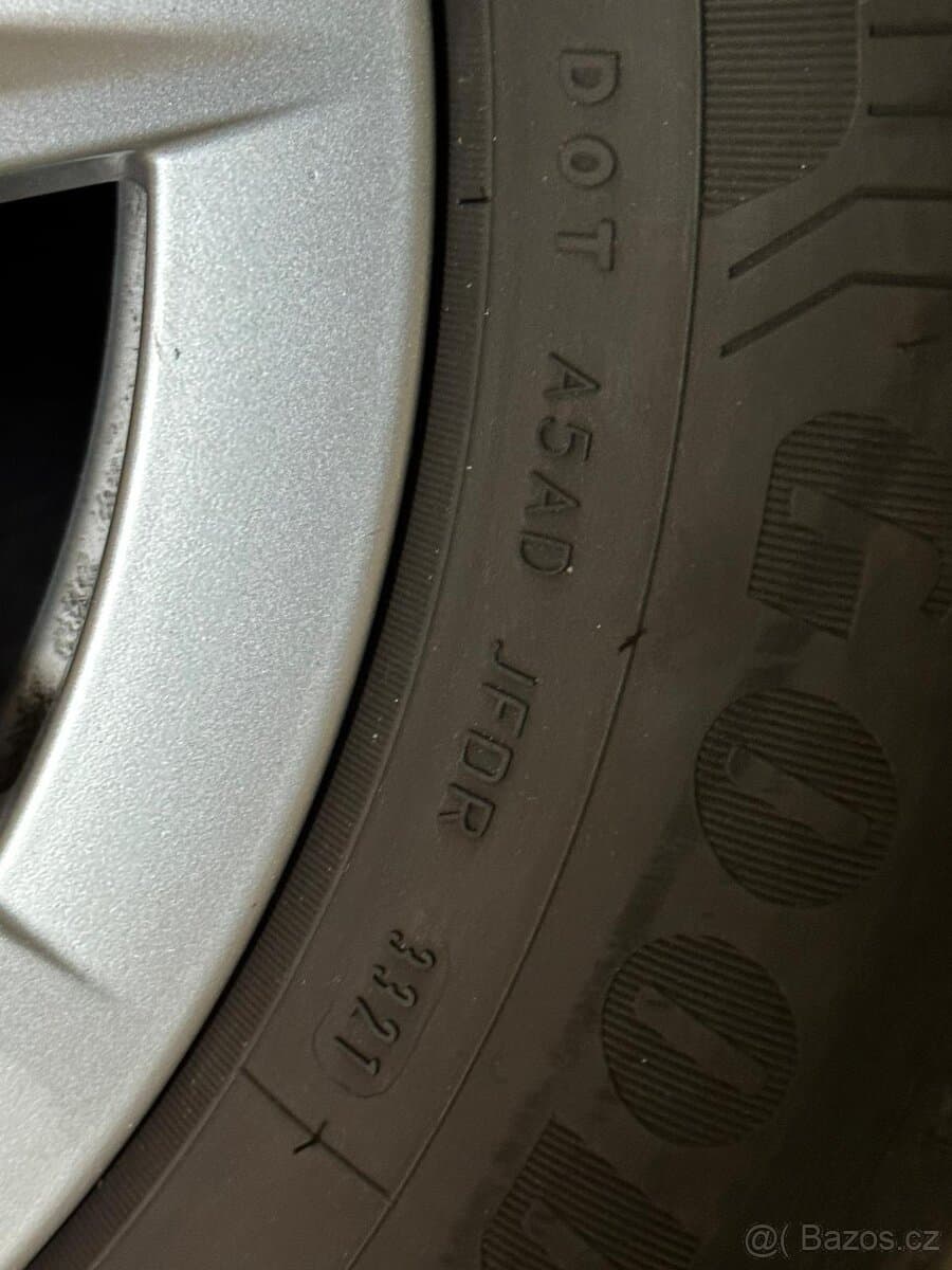 Originální kompletní sada letních kol Fabia 4 - R15 | 5x100