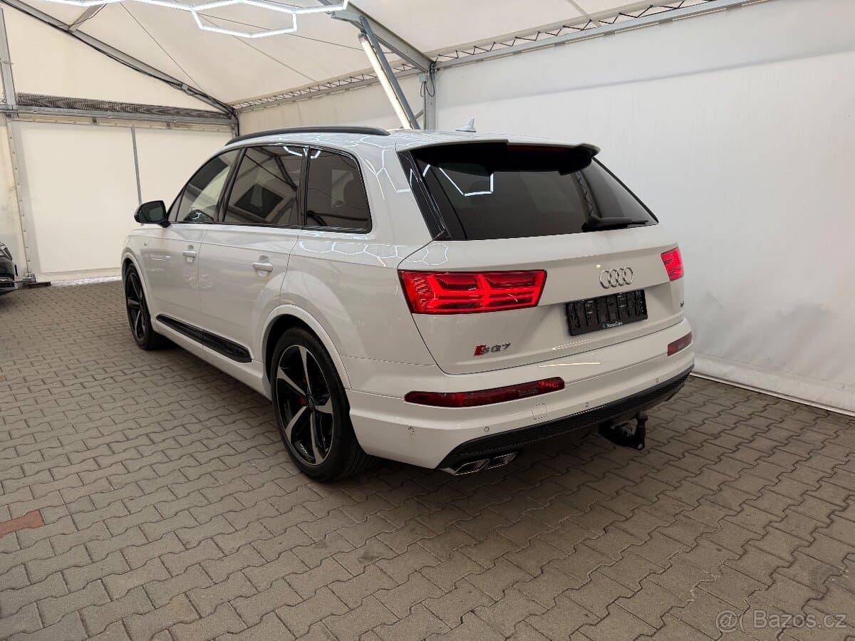 Audi SQ7 4.0TDi,V8,320kW,Quattro,S-Line,Webasto,Vzduch,TŽN