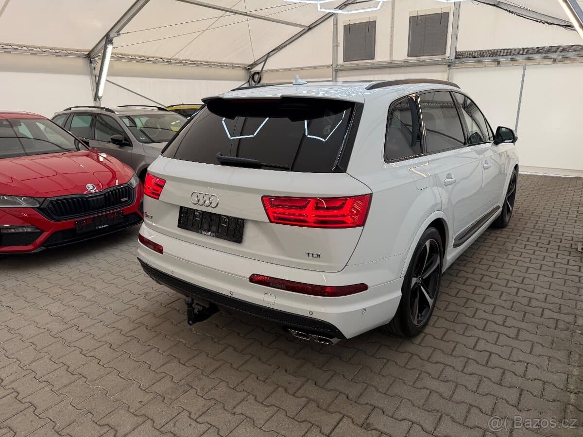 Audi SQ7 4.0TDi,V8,320kW,Quattro,S-Line,Webasto,Vzduch,TŽN