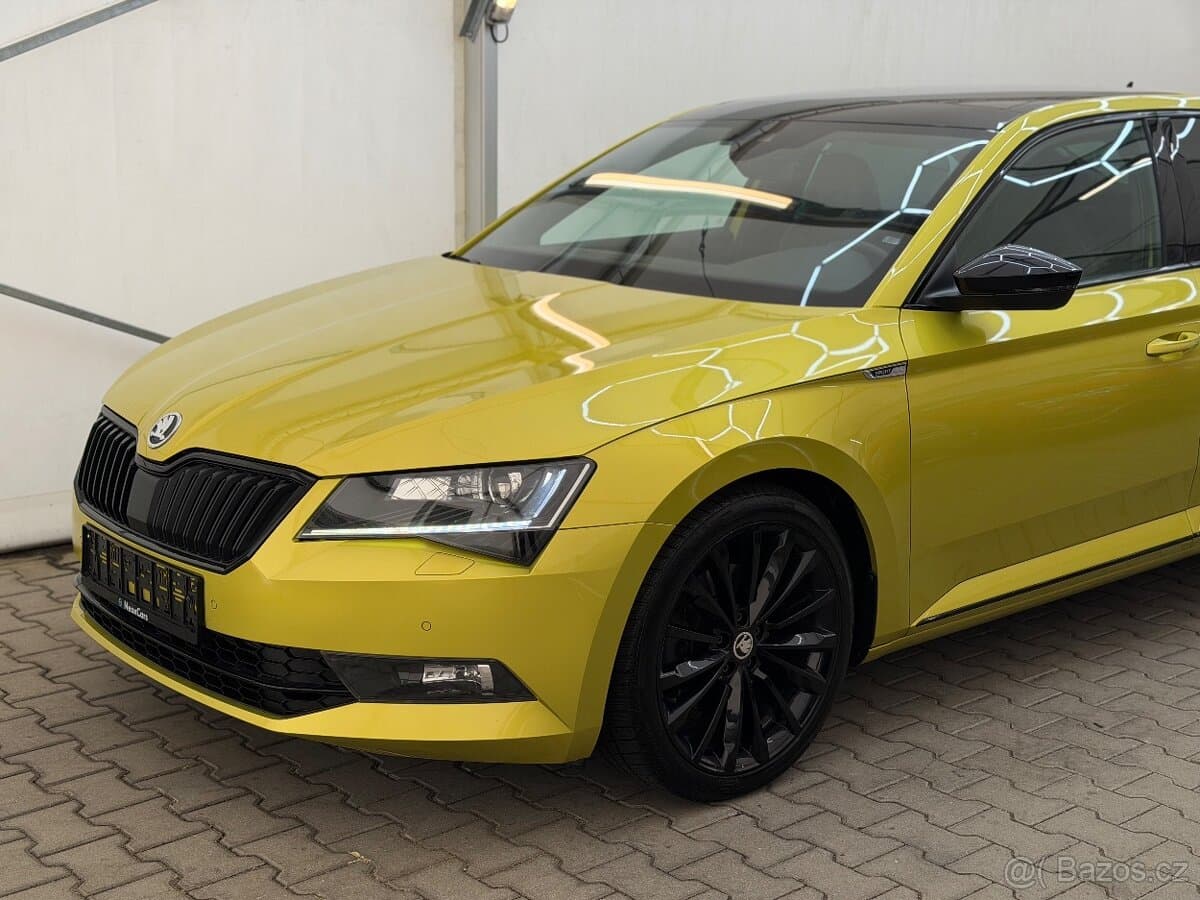 Škoda Superb III sedan 2.0 TSi,162kW,DSG,Sportline,tažné,ACC