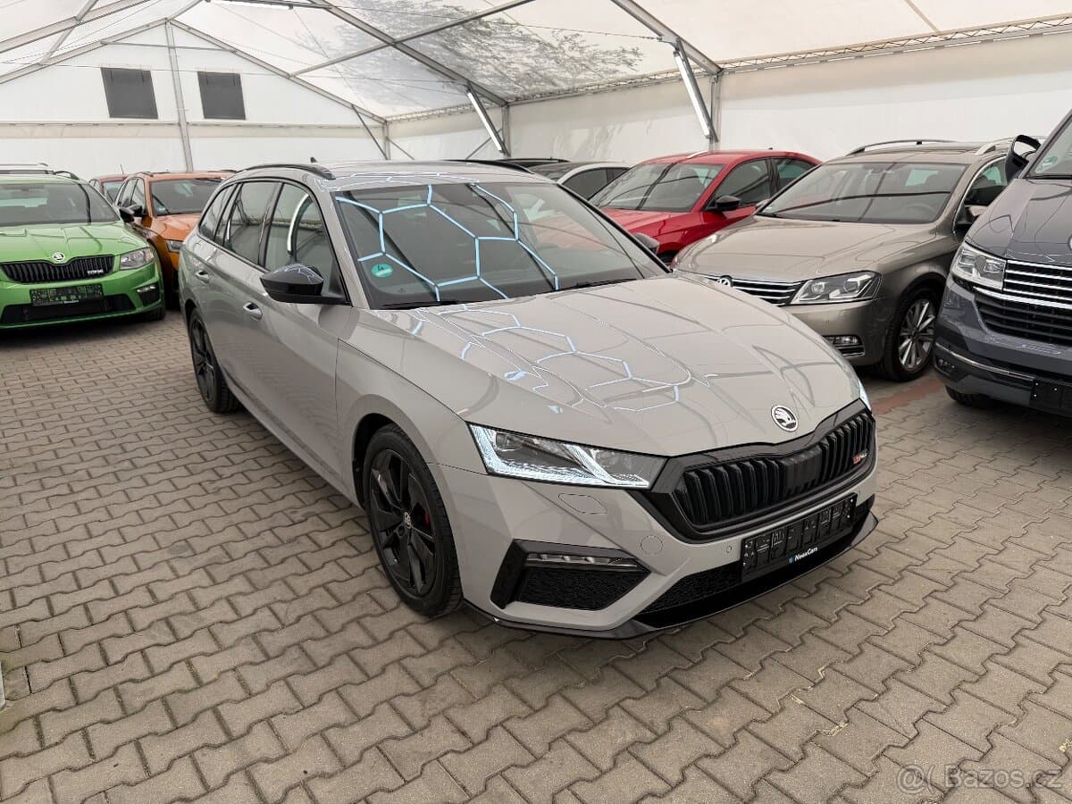 Škoda Octavia 4 RS combi 2.0TSi,180kW,DSG,Canton,22TKM