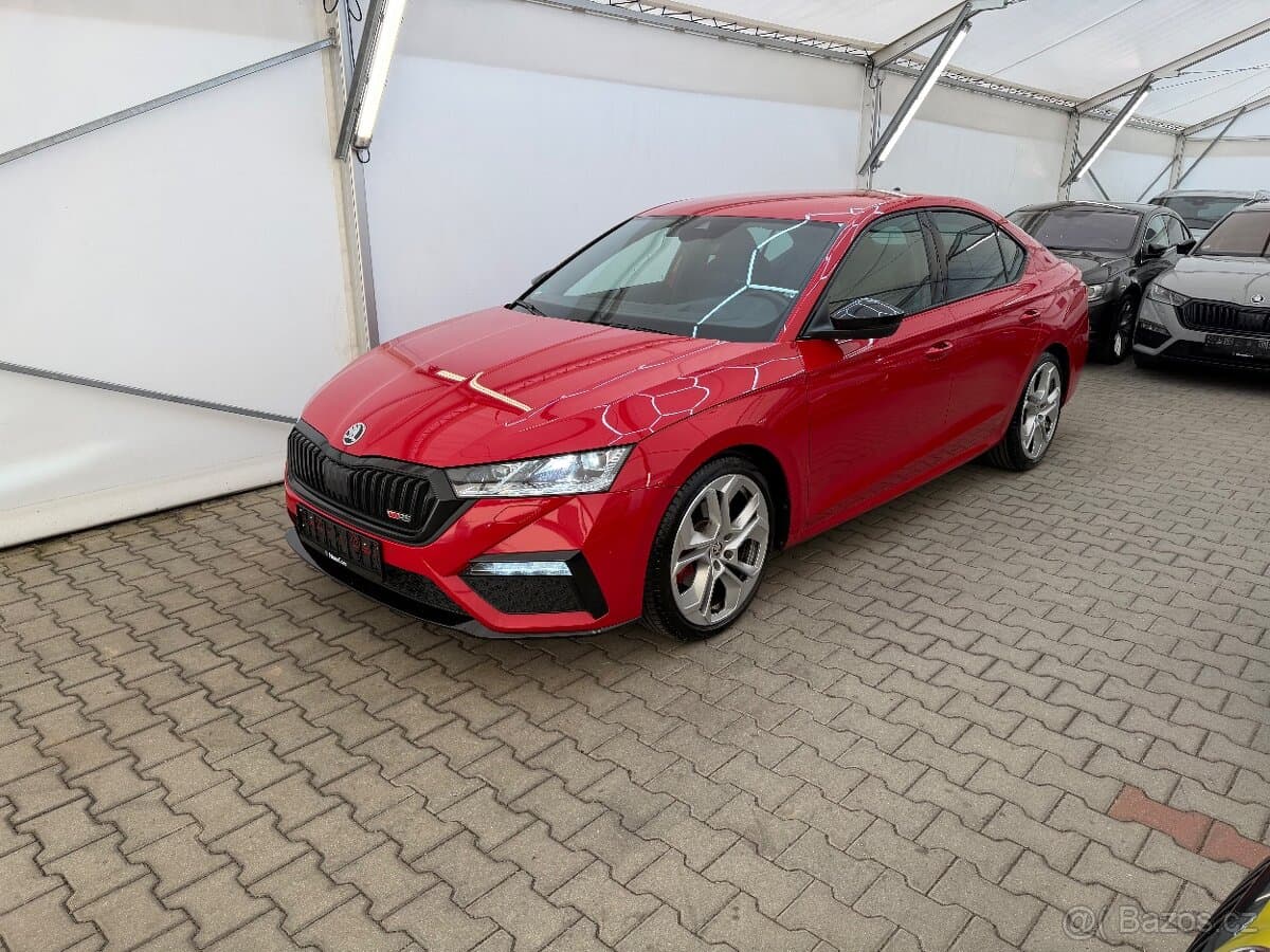 Škoda Octavia 4 RS sedan 2.0 TDi,147kW,DSG,Tažné,LED,DPH1maj