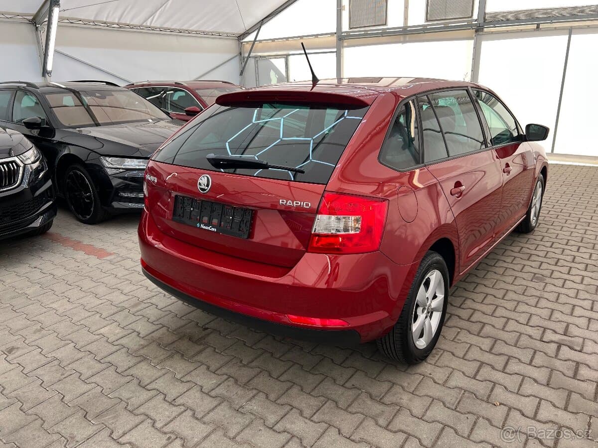 Škoda Rapid Spaceback 1.2 TSi, 63 kW,Manual,1.maj,ČR,98TKM