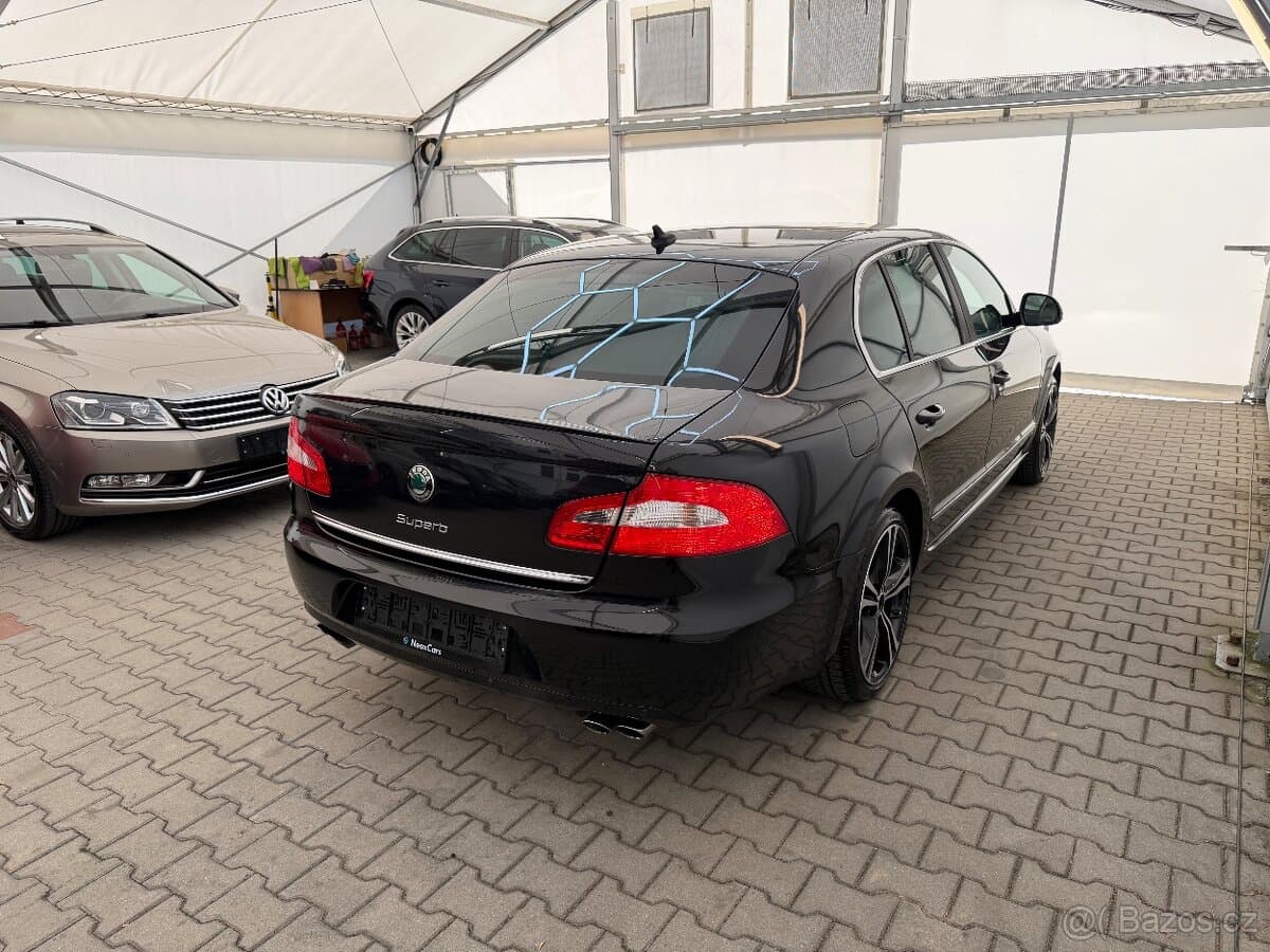 Škoda Superb II sedan 2.0TSi,147kW,DSG,Xenony,Kůže,160TKM