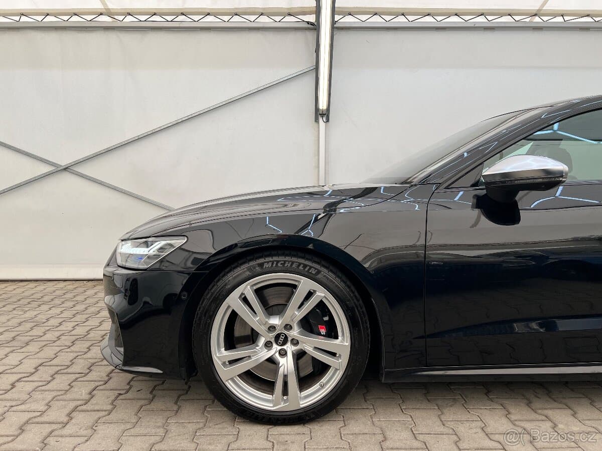 Audi S7 3.0TDi,253kW,4x4,Laser,B&O,Pano,Vzduch,WebastoZADÁNO