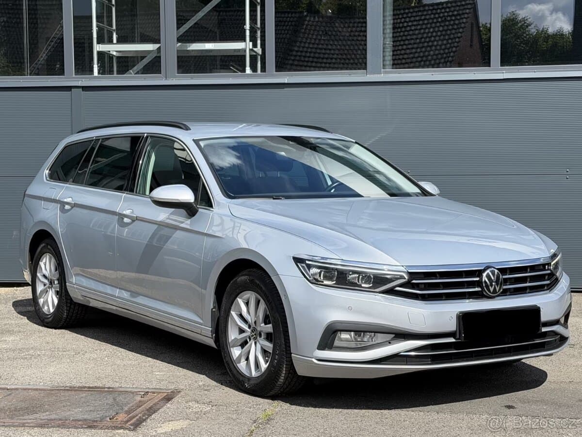 Volkswagen Passat B8 combi 2.0 TDi,110 kW,DSG,LED,ACC,2023