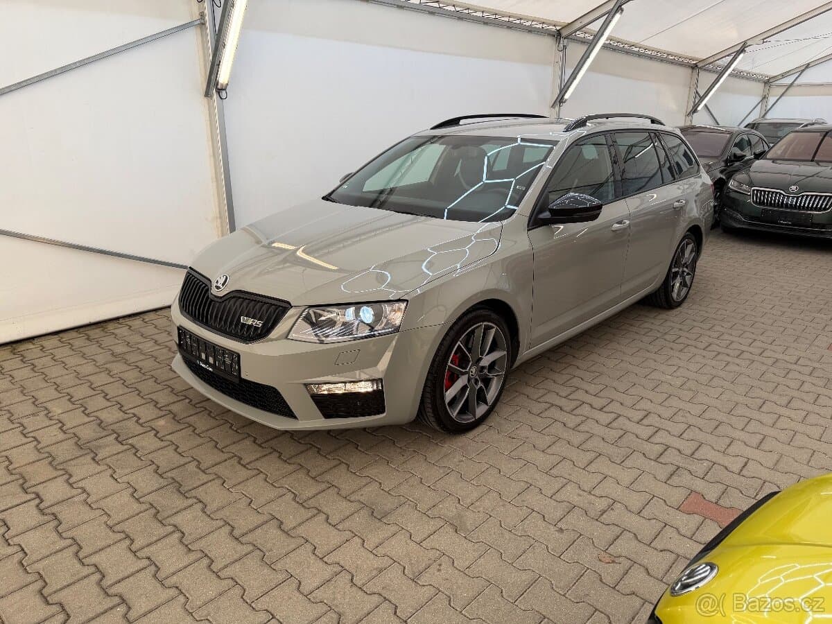 Škoda Octavia III combi 2.0 TDi,135kW,man,RS,Webasto,ZADÁNO