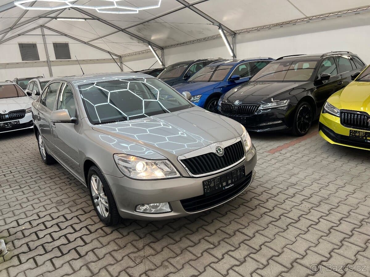 Škoda Octavia II sedan 1.9TDi,77kW,man,1.maj,tažné,ZADÁNO