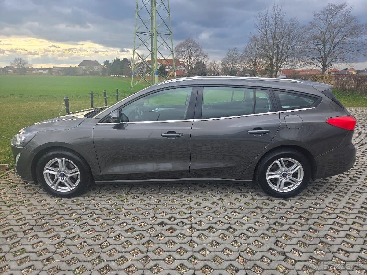 Ford Focus Turnier, 1.5 88kW, automat, LED, DPH