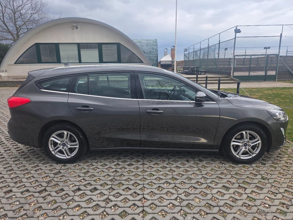 Ford Focus Turnier, 1.5 88kW, automat, LED, DPH