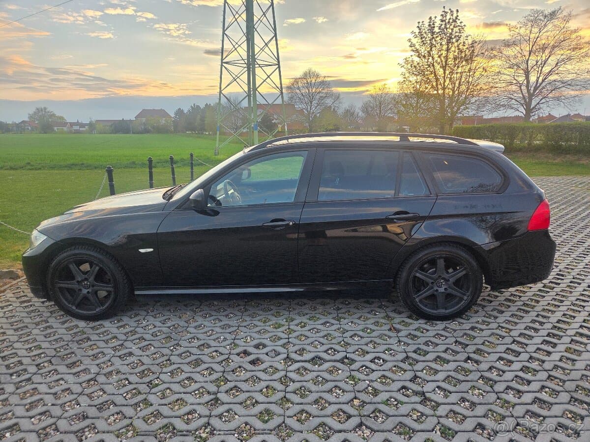 BMW Řada 3 Touring, 320d, 130 kW,2.sada kol,manual