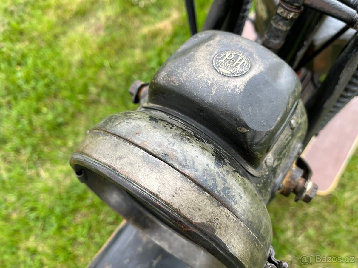 Douglas 350TS s doklady