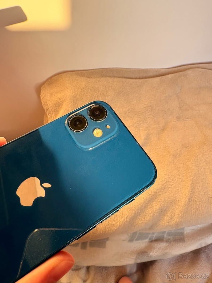 Iphone 12mini 64GB,tmavě modré barvy ,70-75%baterie