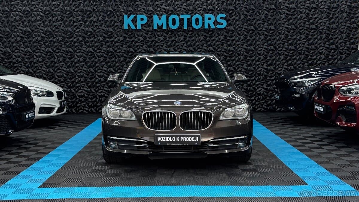 BMW 730d xDrive,F01 Facelift,ČR,Webasto,LED,tažné