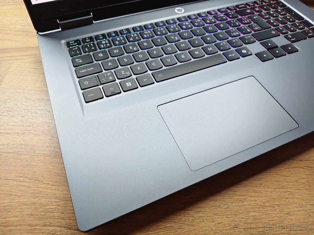 17" 165HZ_LENOVO LOQ 17IRX10_i5HX_16GB_1TB_RTX 5050 8GB