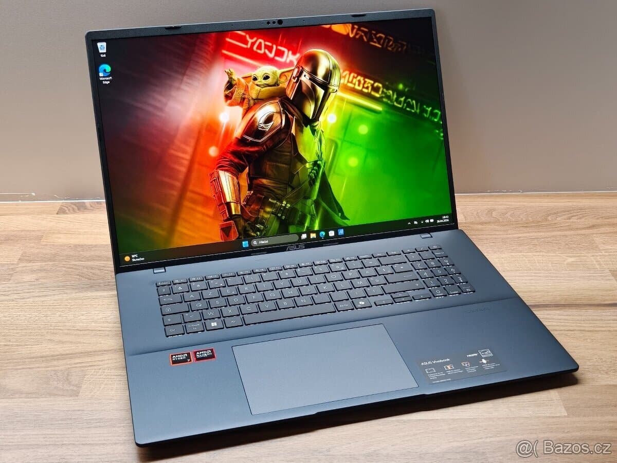 18" OBŘÍ ASUS VIVOBOOK 18 (M1807)_R7 260_32GB_1TB_AMD 780