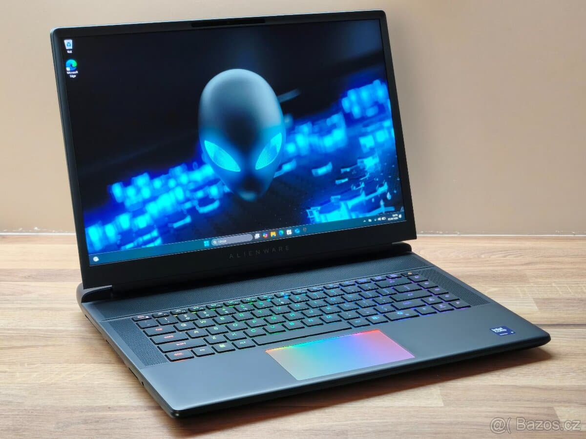 RTX 5090 24GB_ALIENWARE 16 AREA-51_240HZ_U9-275HX_64GB_2TB