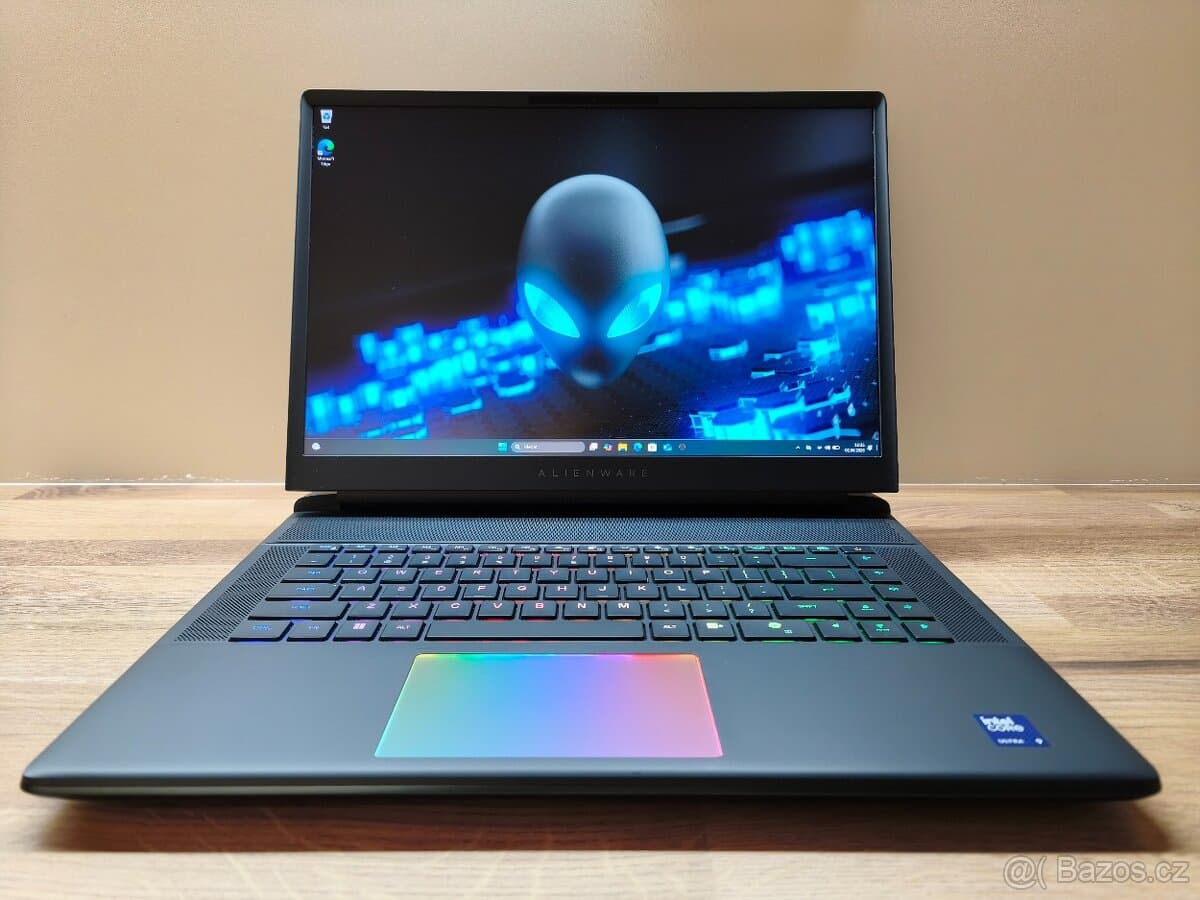 RTX 5090 24GB_ALIENWARE 16 AREA-51_240HZ_U9-275HX_64GB_2TB