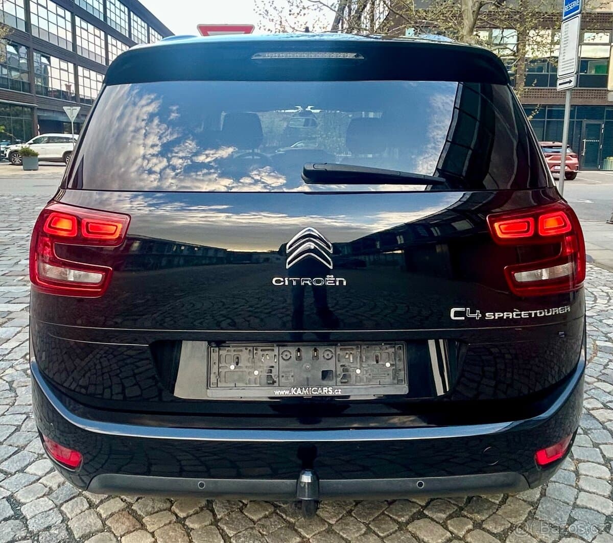 Citroën Grand C4 SpaceTourer 2.0HD 120kw-7MÍST-AUT0MAT-TAŽNÉ