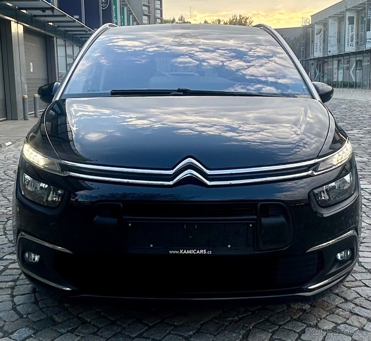 Citroën Grand C4 SpaceTourer 2.0HD 120kw-AUTOMAT-7MÍST-TAŽNÉ