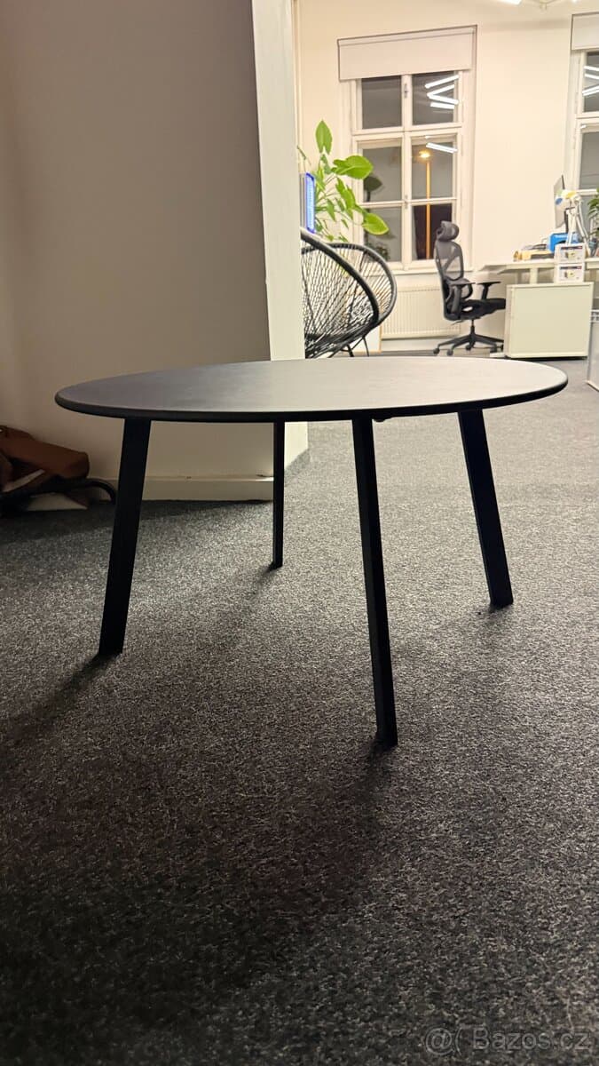 Designový konferenční stolek černý 60 cm