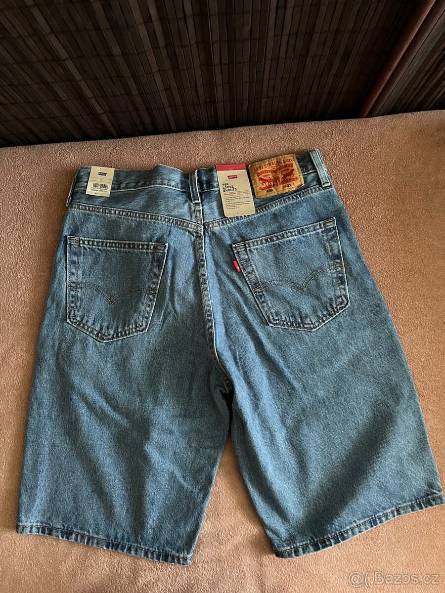 KRAŤASY LEVIS