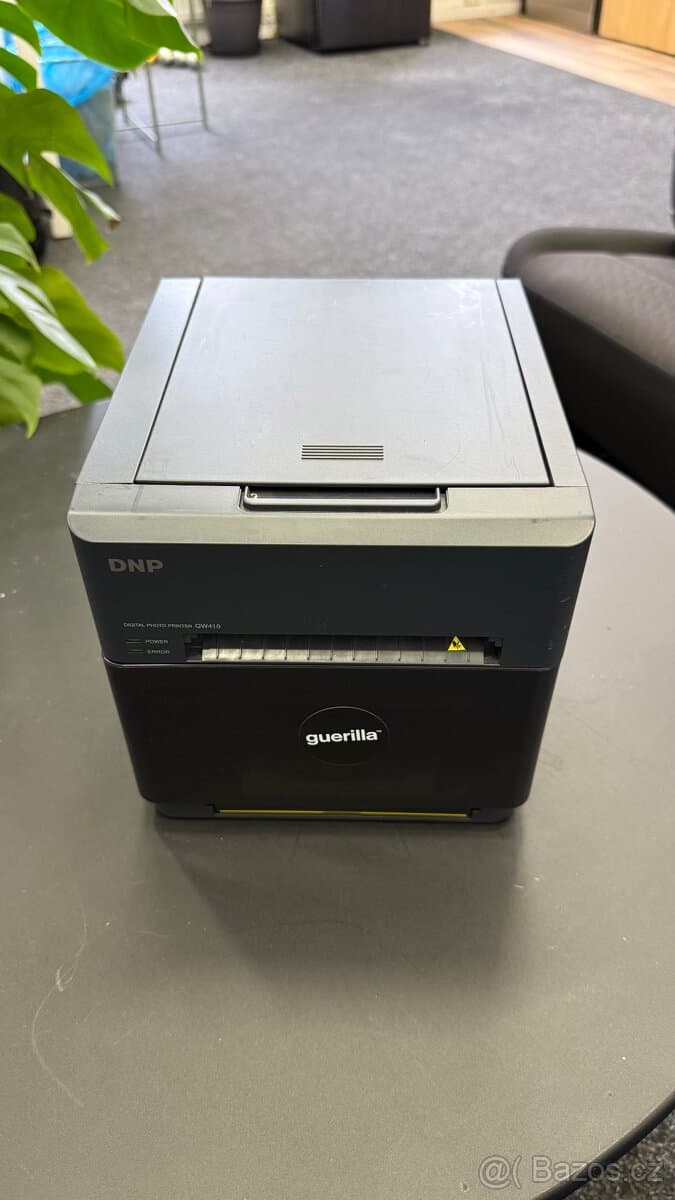 Mobilní fototiskárna DNP DP-QW410